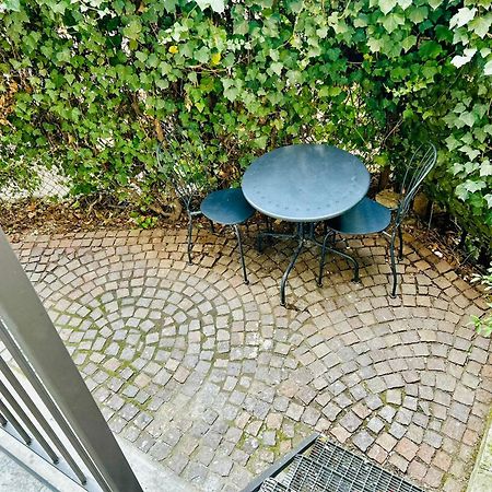 Lovely 2 Room Apartment With Small Garden Milaan Buitenkant foto