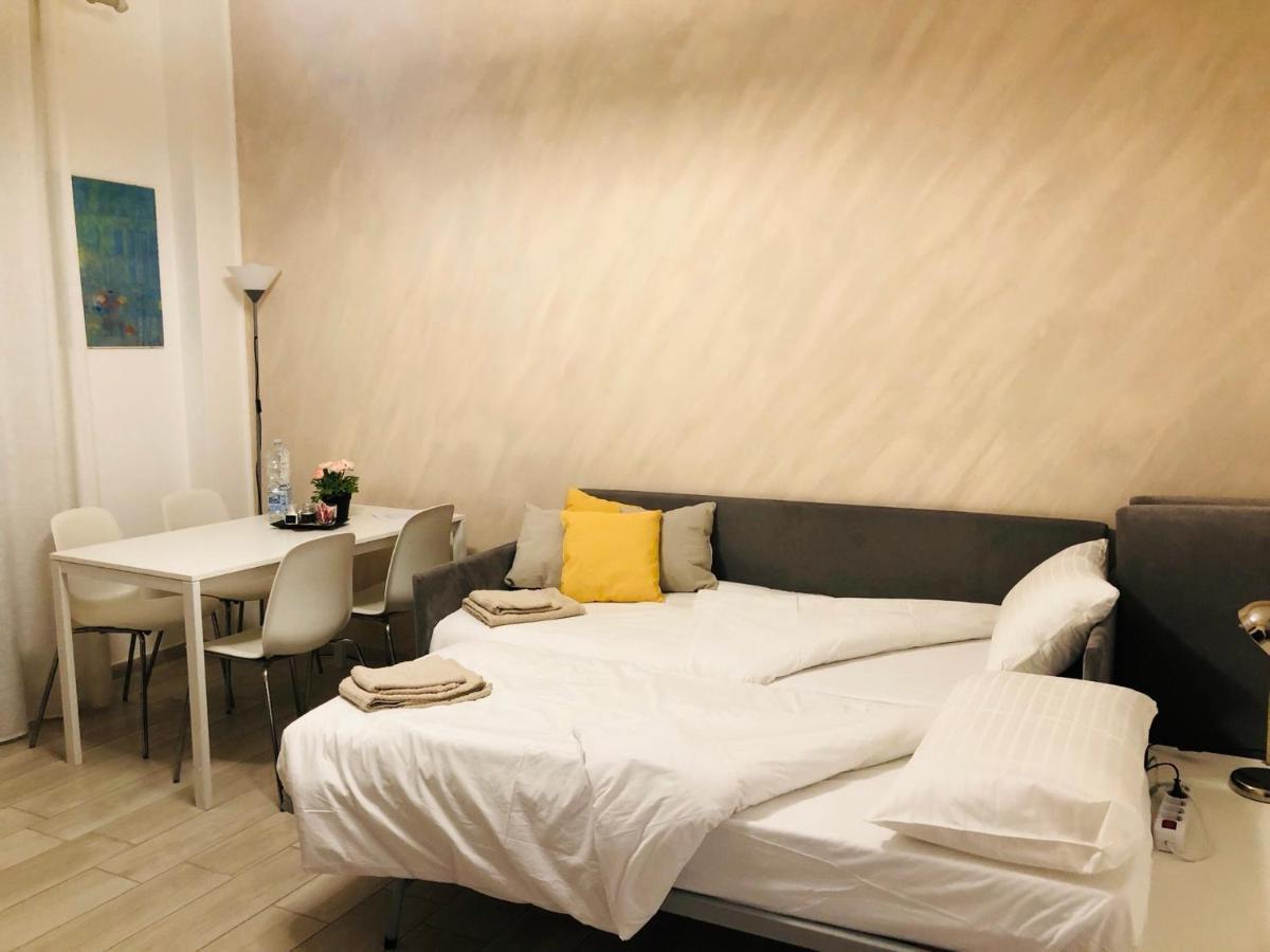 Lovely 2 Room Apartment With Small Garden Milaan Buitenkant foto