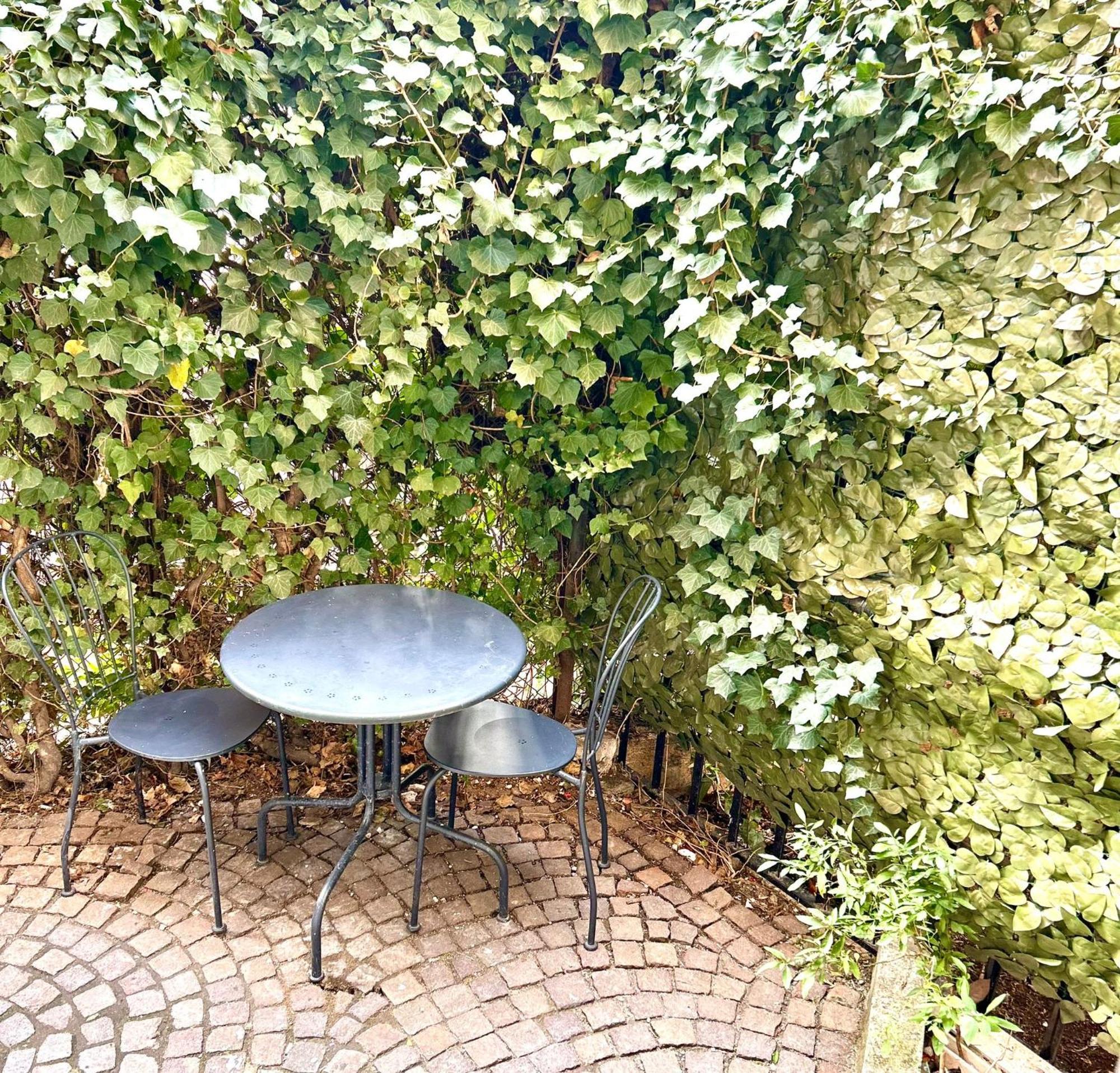 Lovely 2 Room Apartment With Small Garden Milaan Buitenkant foto