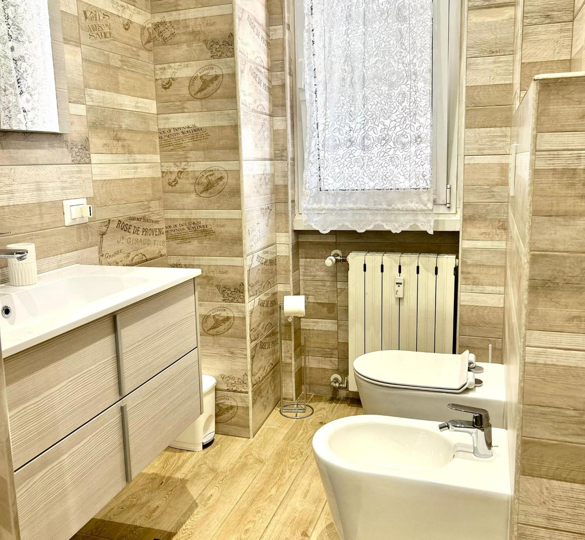 Lovely 2 Room Apartment With Small Garden Milaan Buitenkant foto