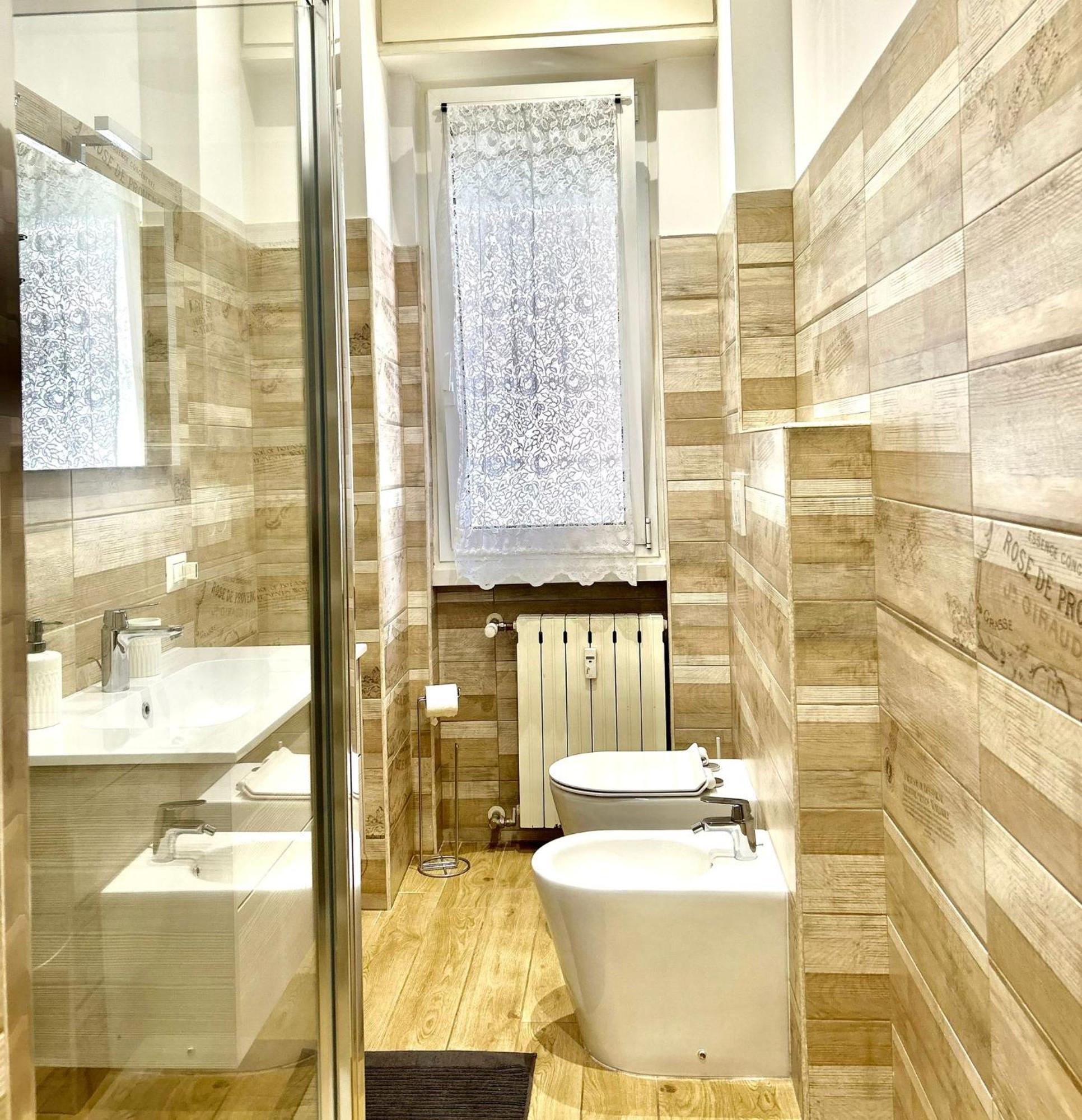 Lovely 2 Room Apartment With Small Garden Milaan Buitenkant foto